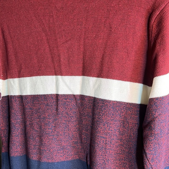 Commerce Jimmy Button Mock Neck Sweater 🫶 - Picture 9 of 9